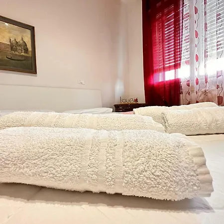 Casa Luna * Местре